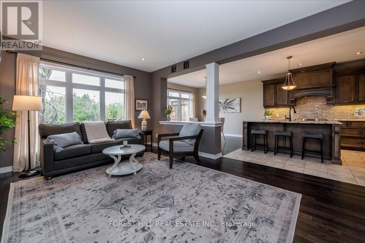 44 LINDEN AVENUE photo 3