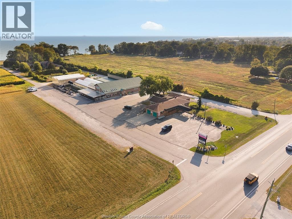 585 SEACLIFF DRIVE photo 4
