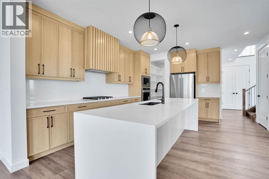 75 Sunvalley Way photo 4