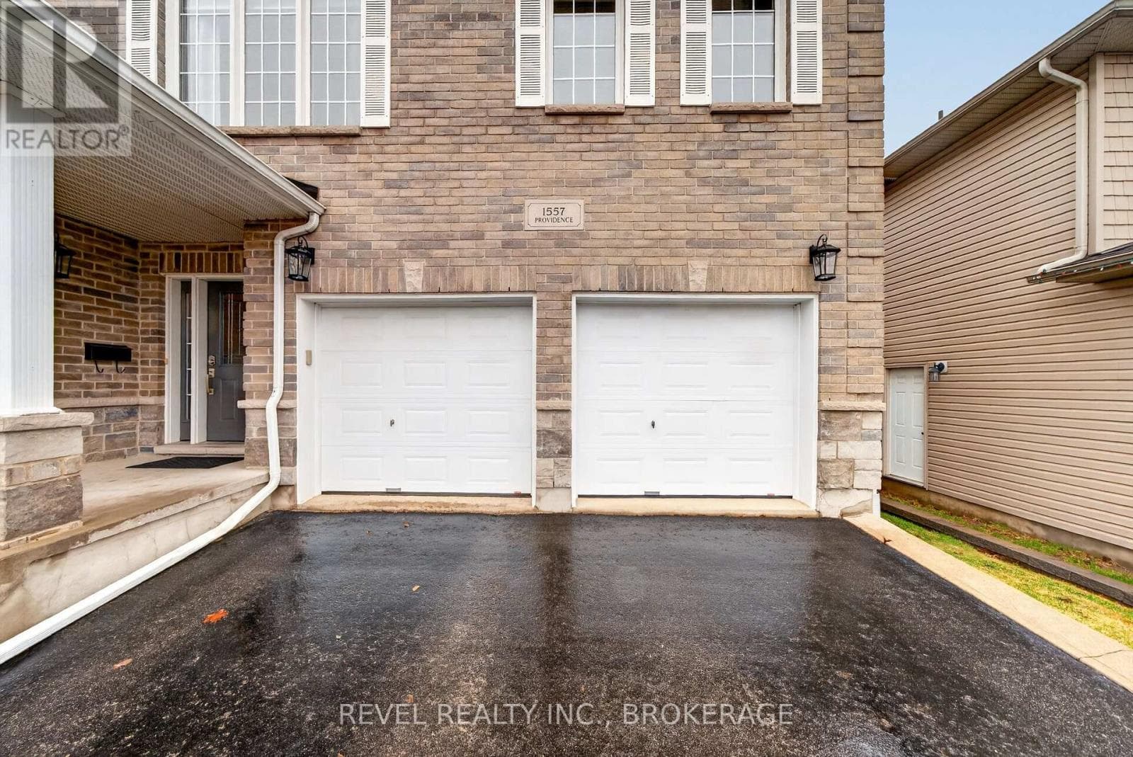 1557 PROVIDENCE CRESCENT photo 3