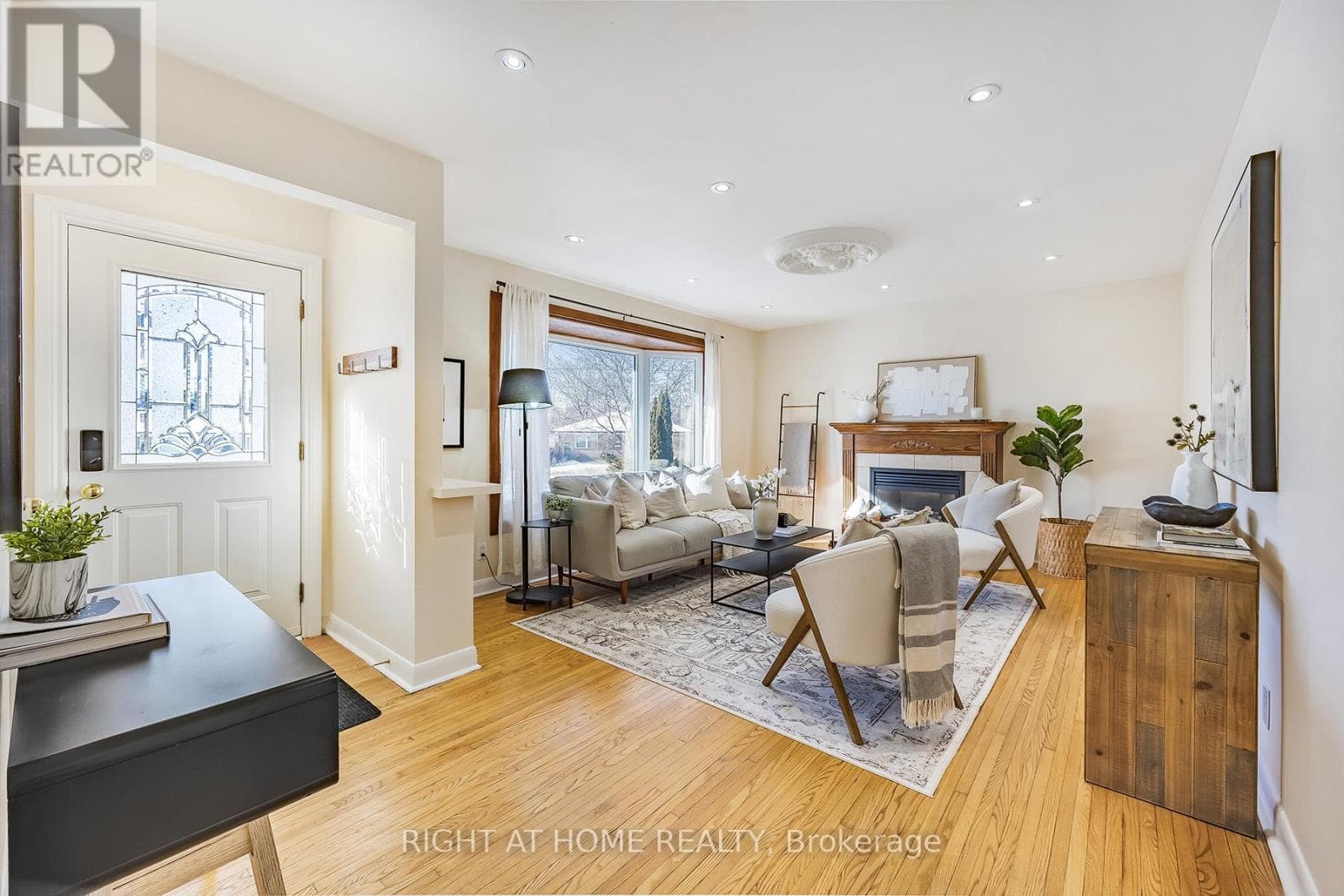 25 HILEY AVENUE photo 5