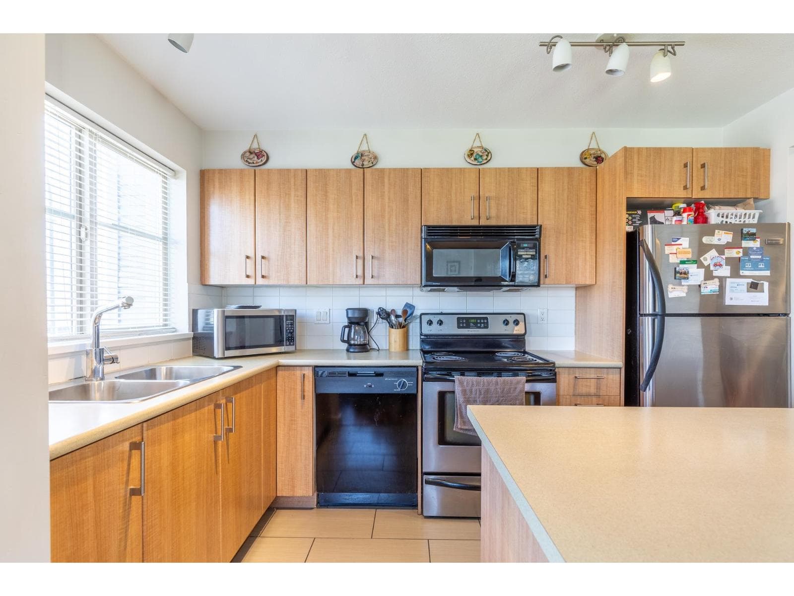 304 45555 YALE ROAD, Chilliwack Proper South photo 4