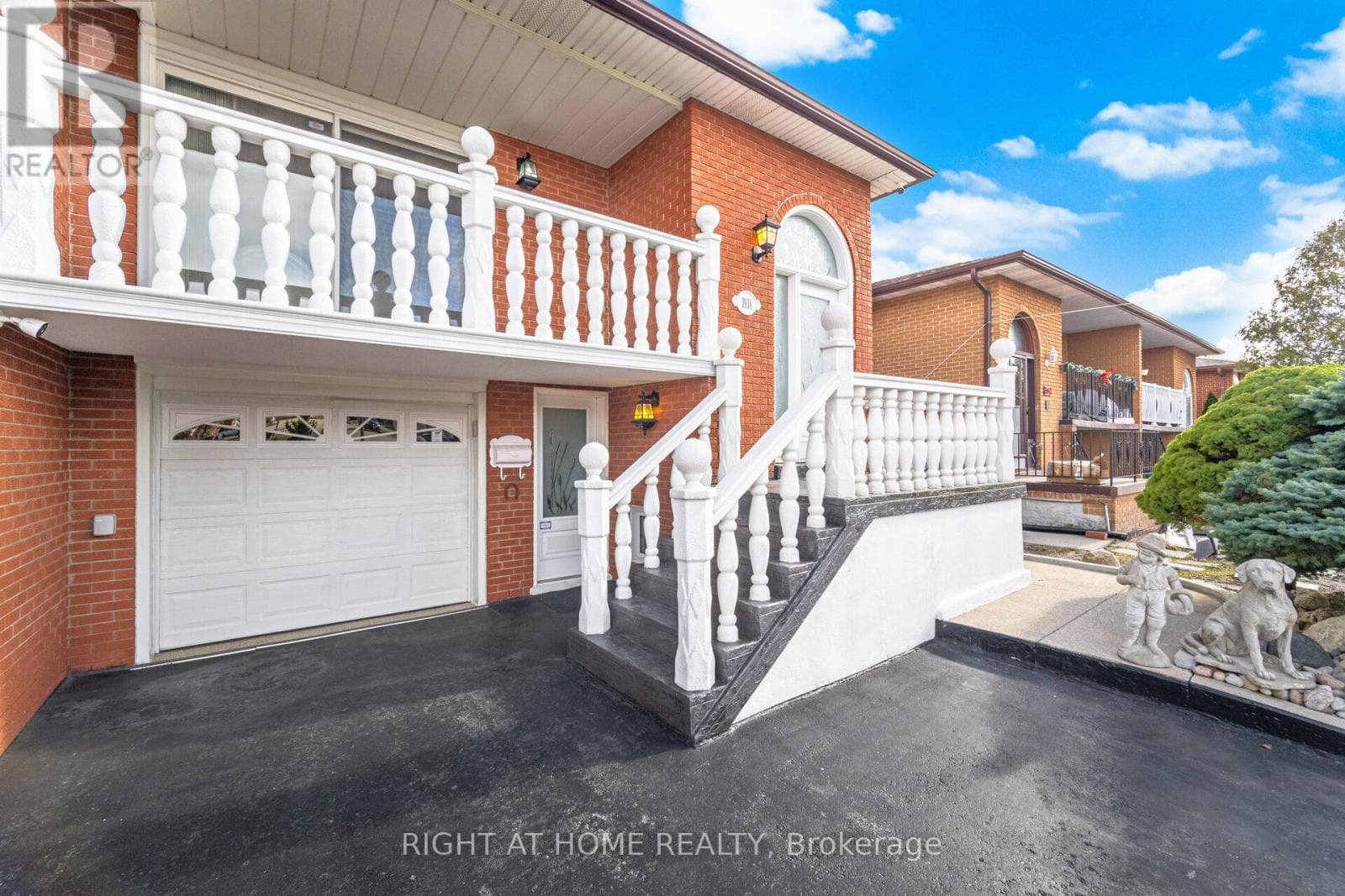 3938 MIDHURST LANE photo 4