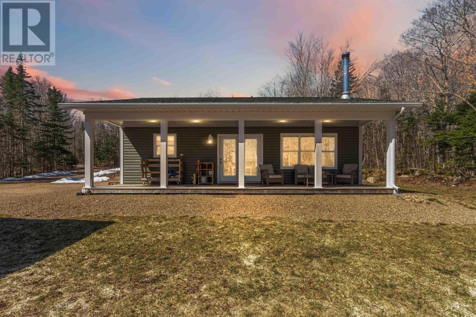 2 bed 1 bath single family at 368 Eddy Drive — $499,000