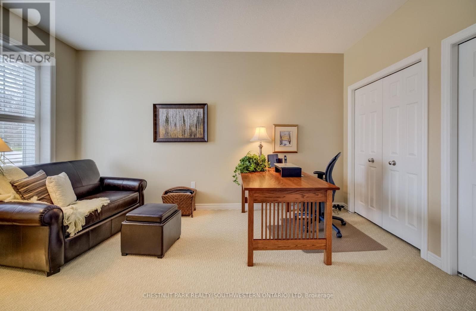 560 SPRINGWATER DRIVE photo 5