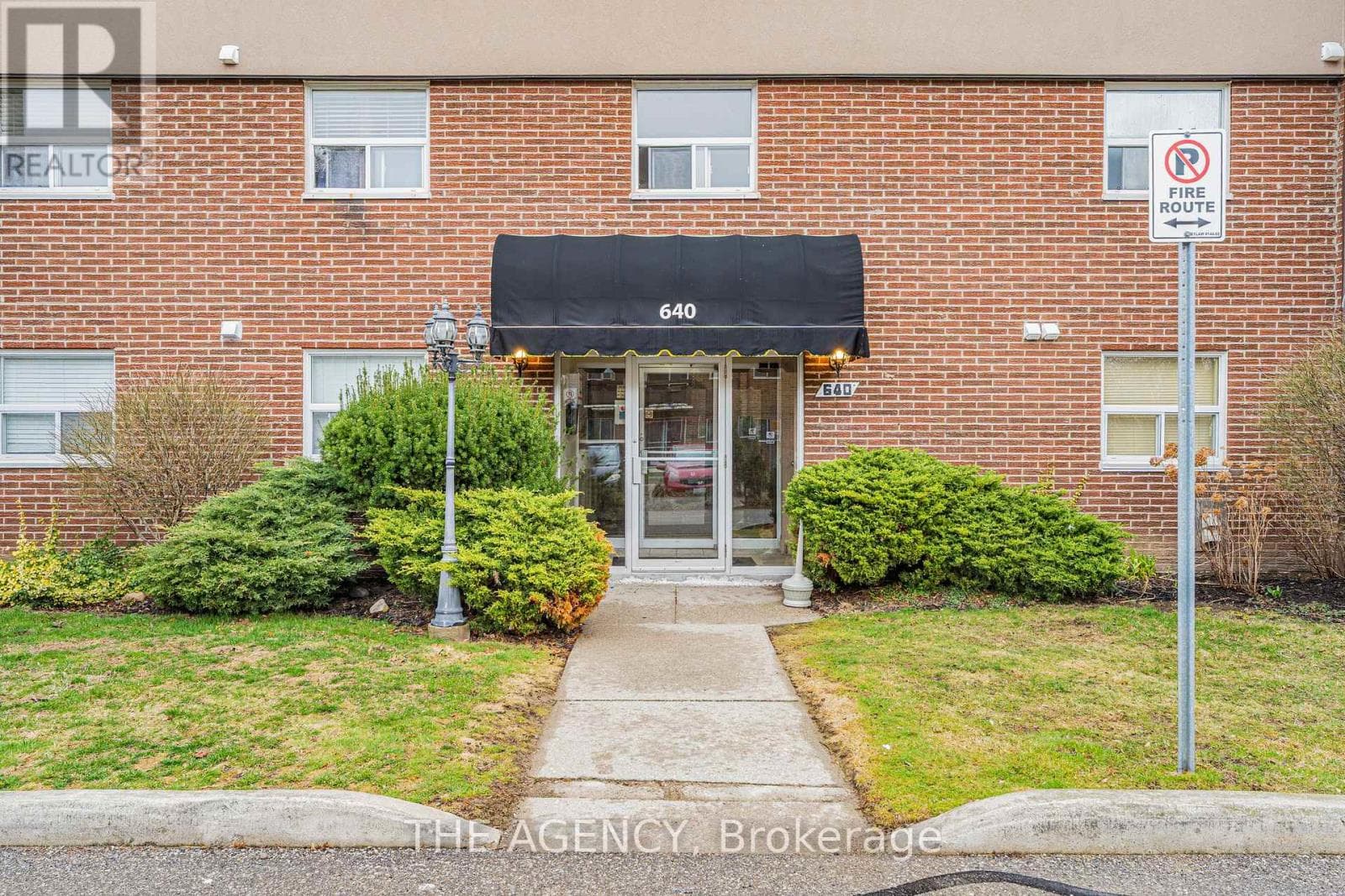 206 - 640 GREY STREET photo 2