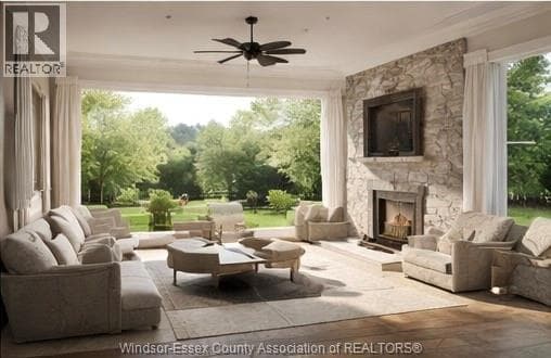 677 PUCE ROAD photo 2