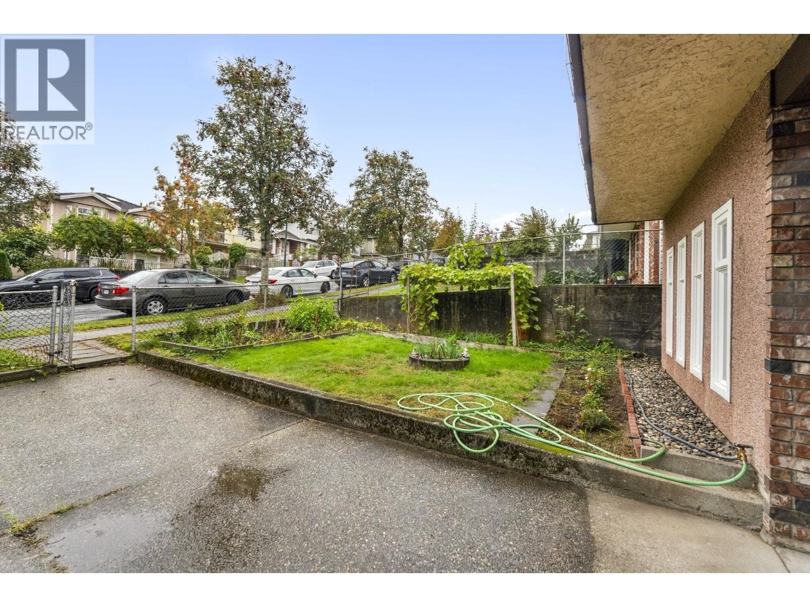 3361 WILLIAM STREET photo 4