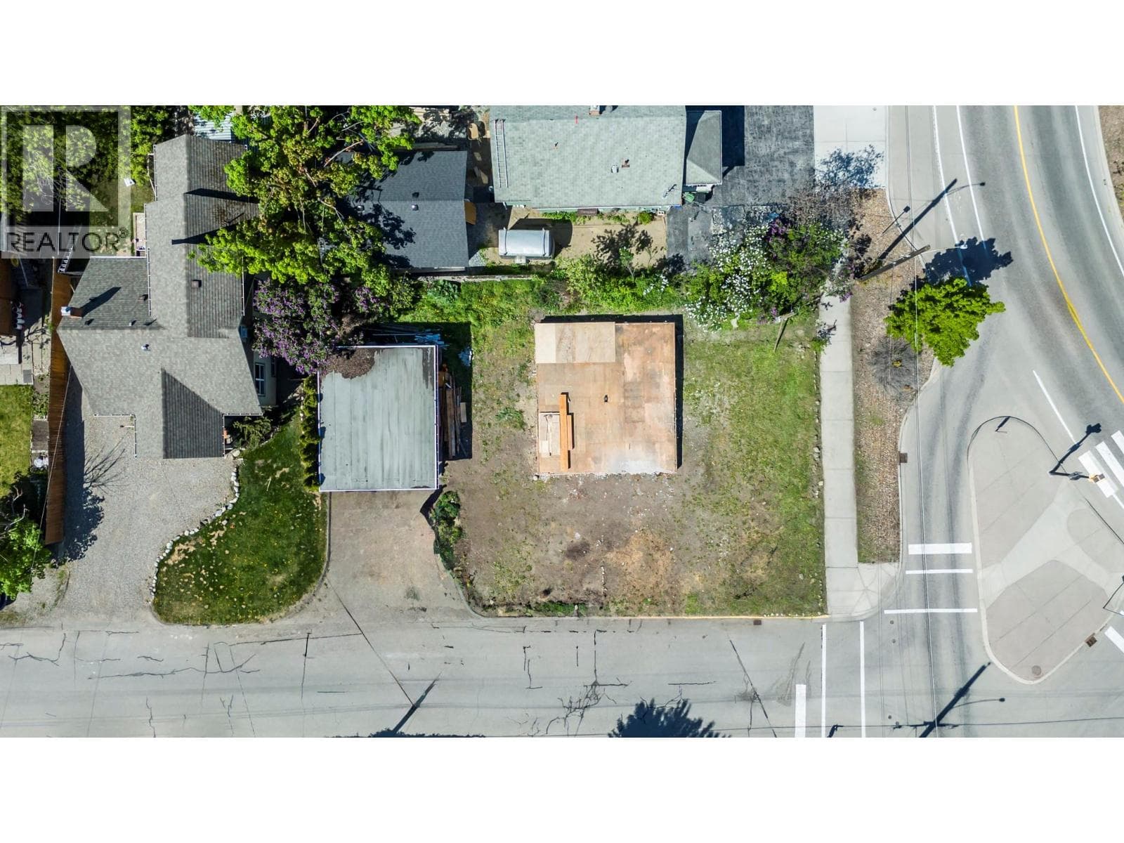 2500 30 Avenue Unit# Lot 2 photo 2