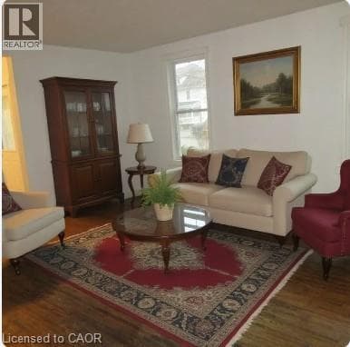 713 CEDAR Street photo 5