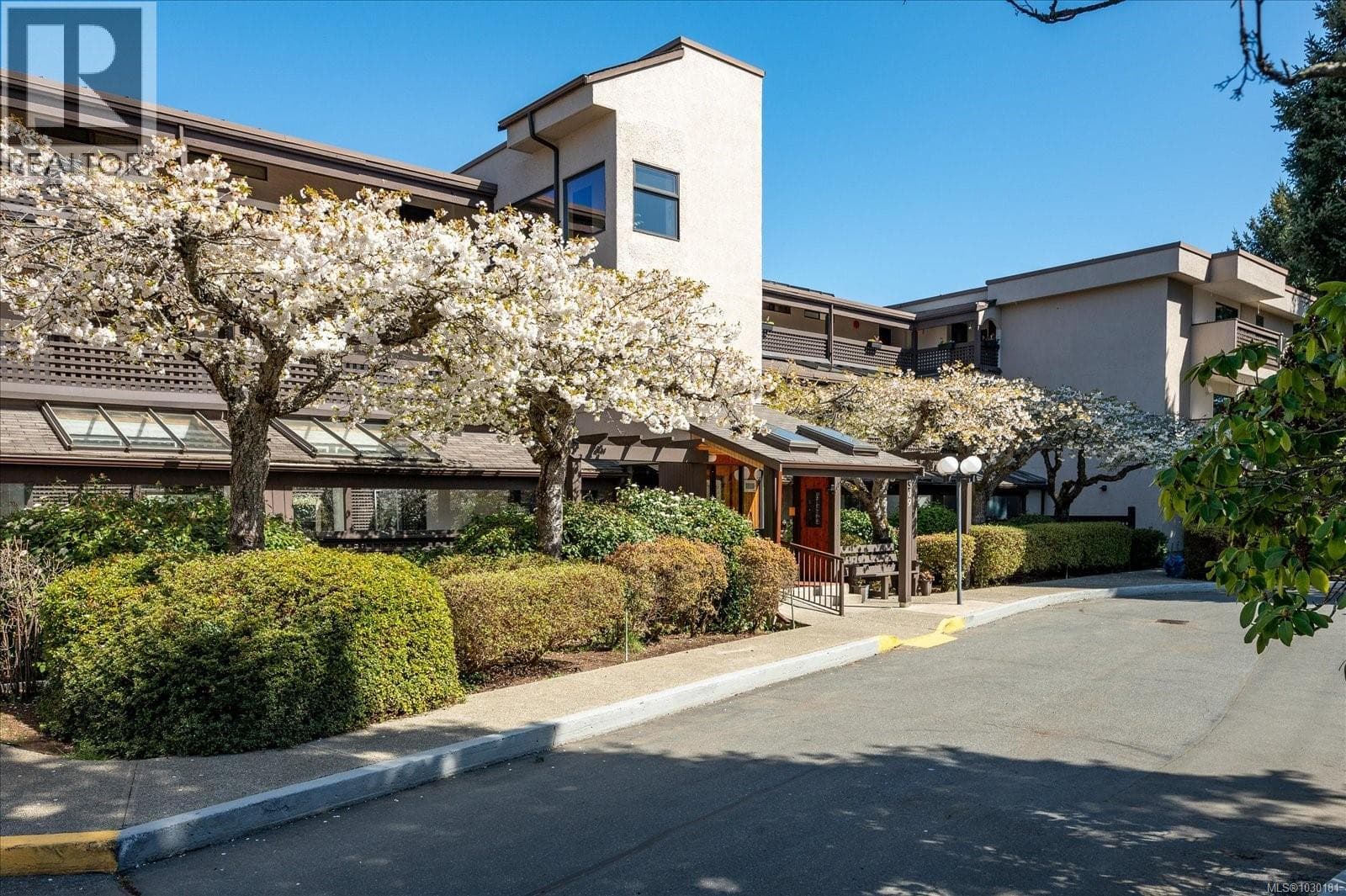 2 bed 1 bath single family at 105 309 Morison Ave — $399,000