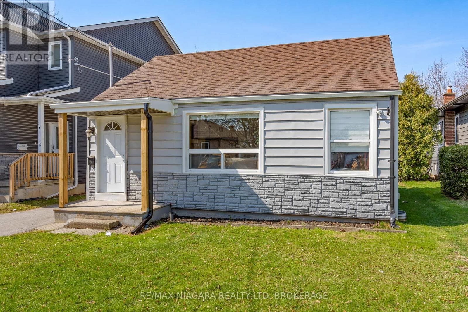 2 bed 1 bath single family at 50 MERIGOLD STREET — $424,900