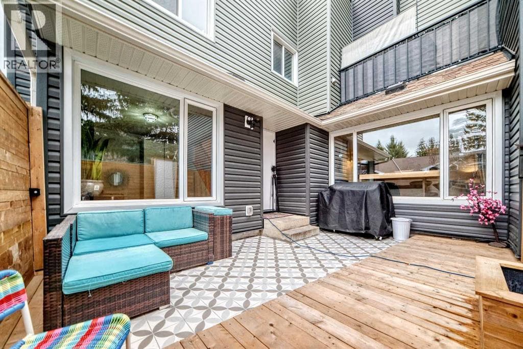 2 bed 2 bath single family at 117, 36 Glamis Green SW — $365,000