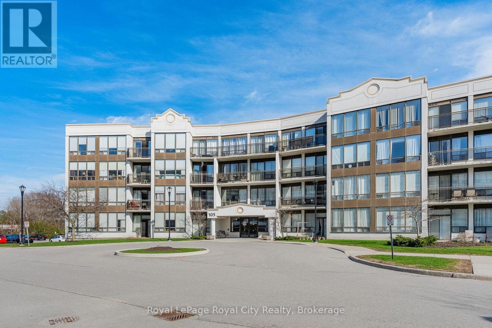 402 - 105 BAGOT STREET photo 3