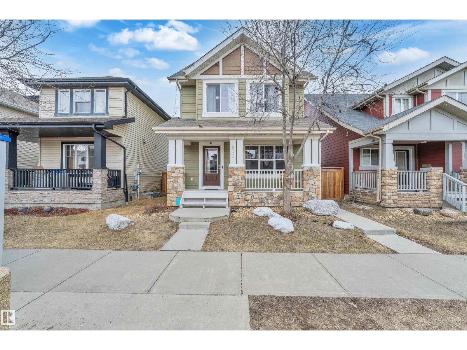 4 bed 4 bath single family at 607 ALLARD BV SW — $539,000