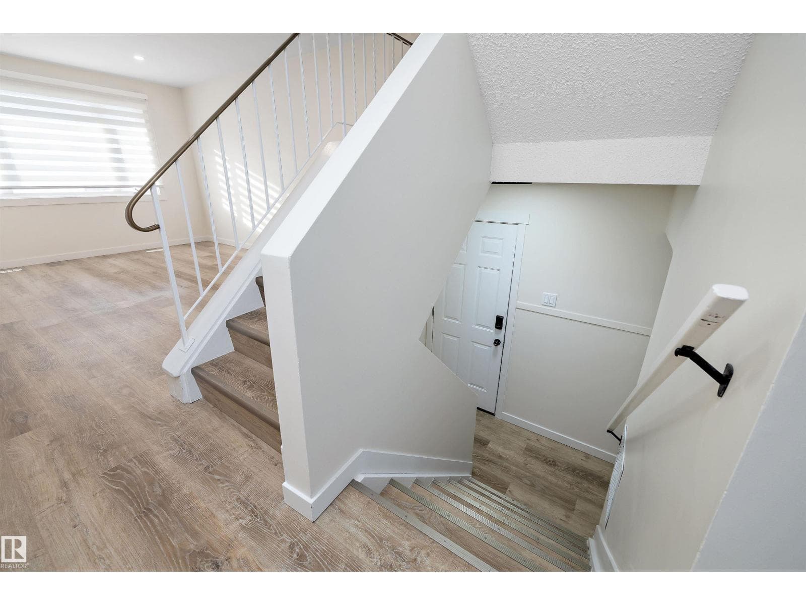 130 CALLINGWOOD TW NW photo 4