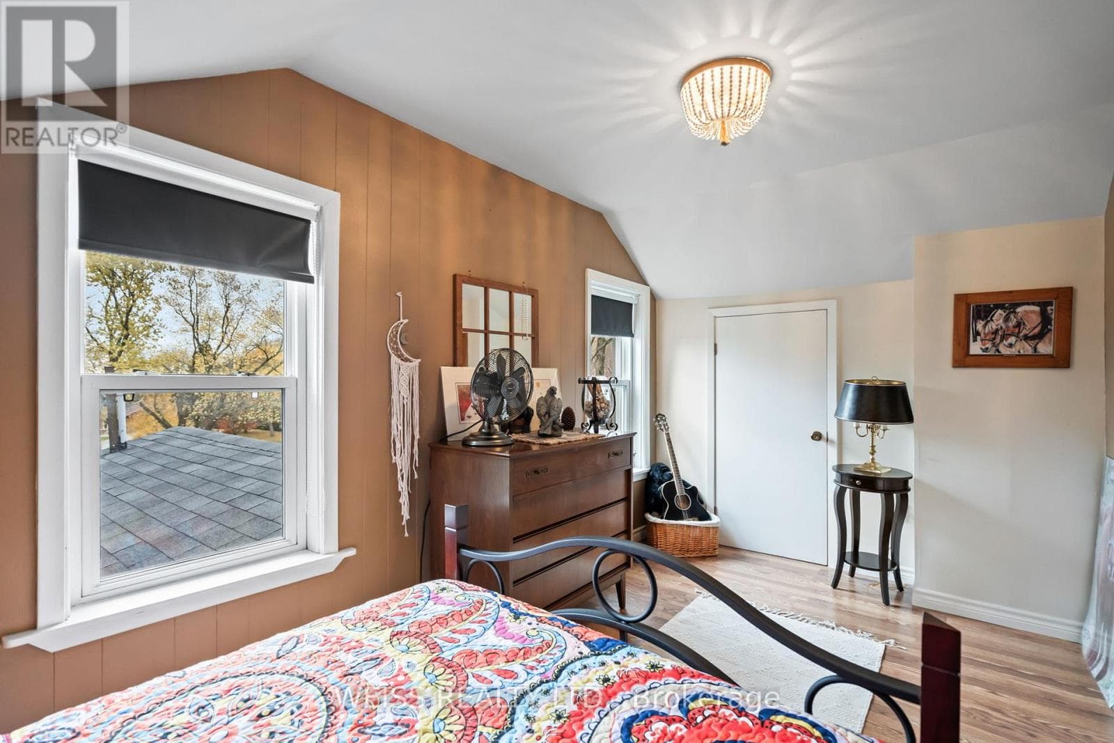 772 TOWNLINE ROAD W photo 12
