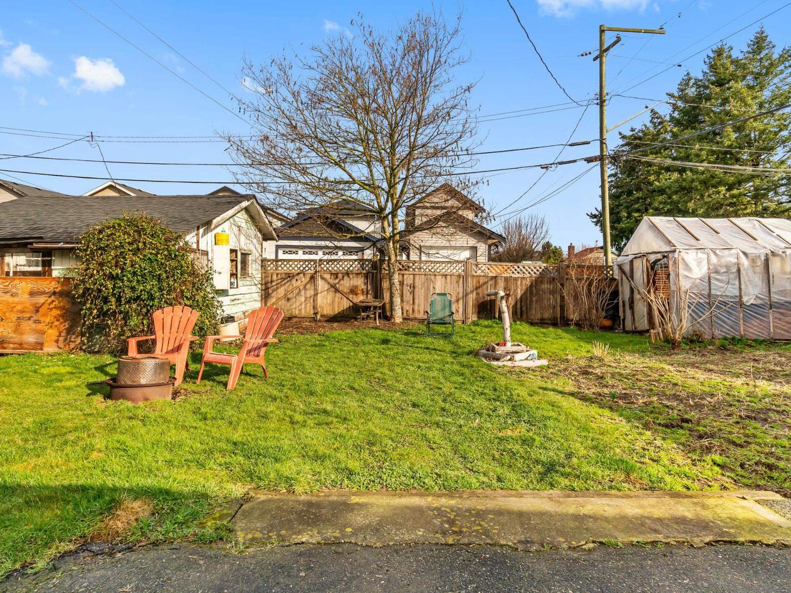 34693 2ND AVENUE photo 4