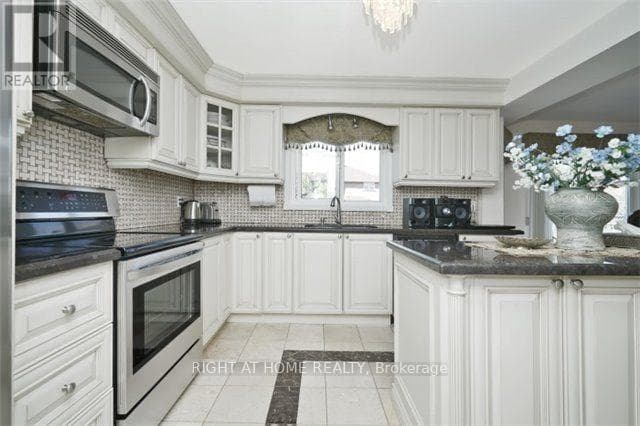 358 VALLEYMEDE DRIVE photo 5