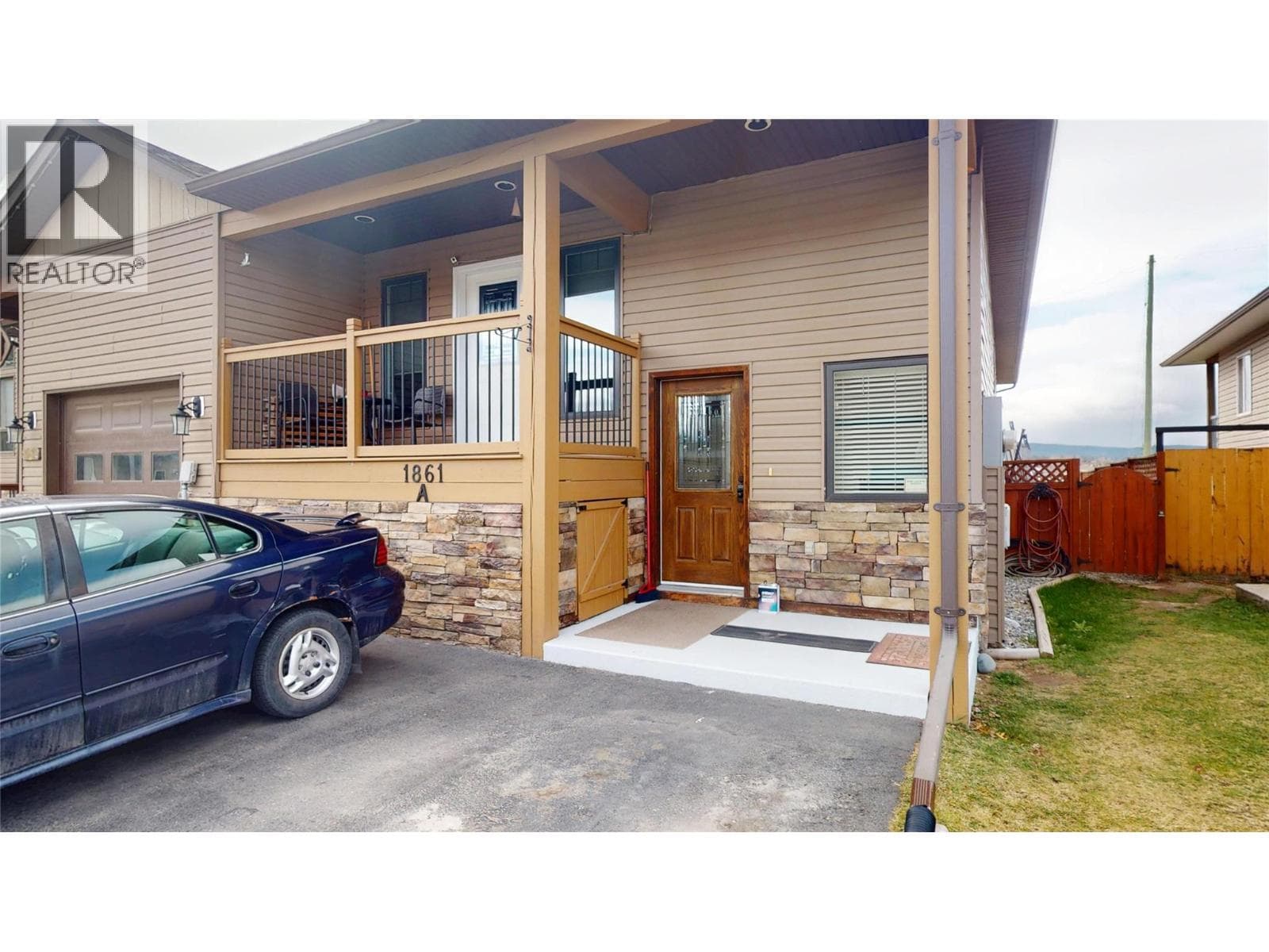 1861 Kelowna Crescent N Unit# A photo 2