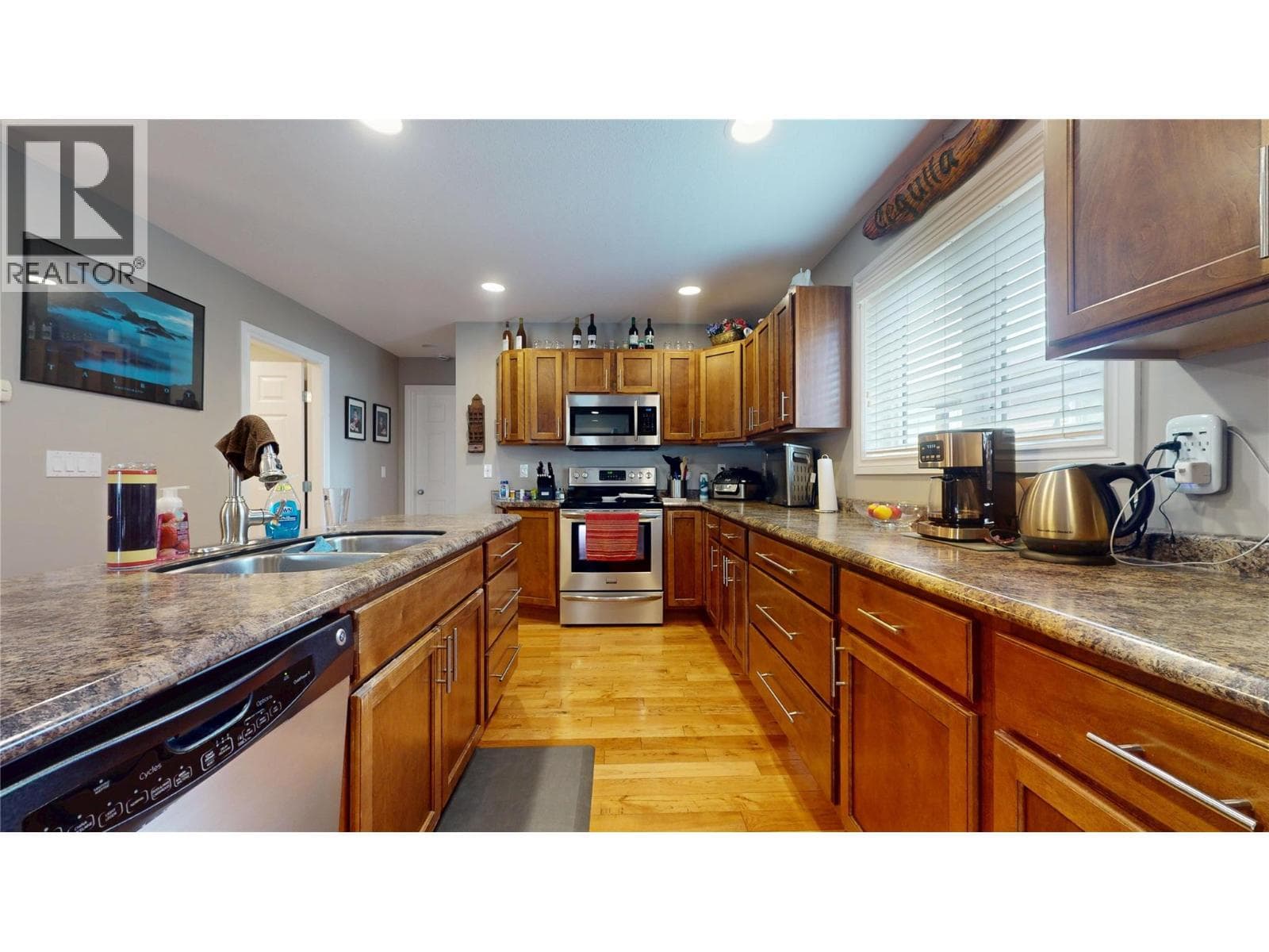 1861 Kelowna Crescent N Unit# A photo 5