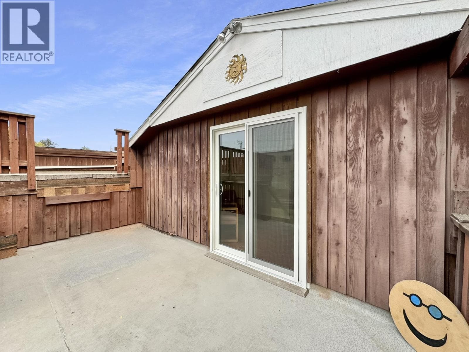330 CEDAR AVENUE photo 3