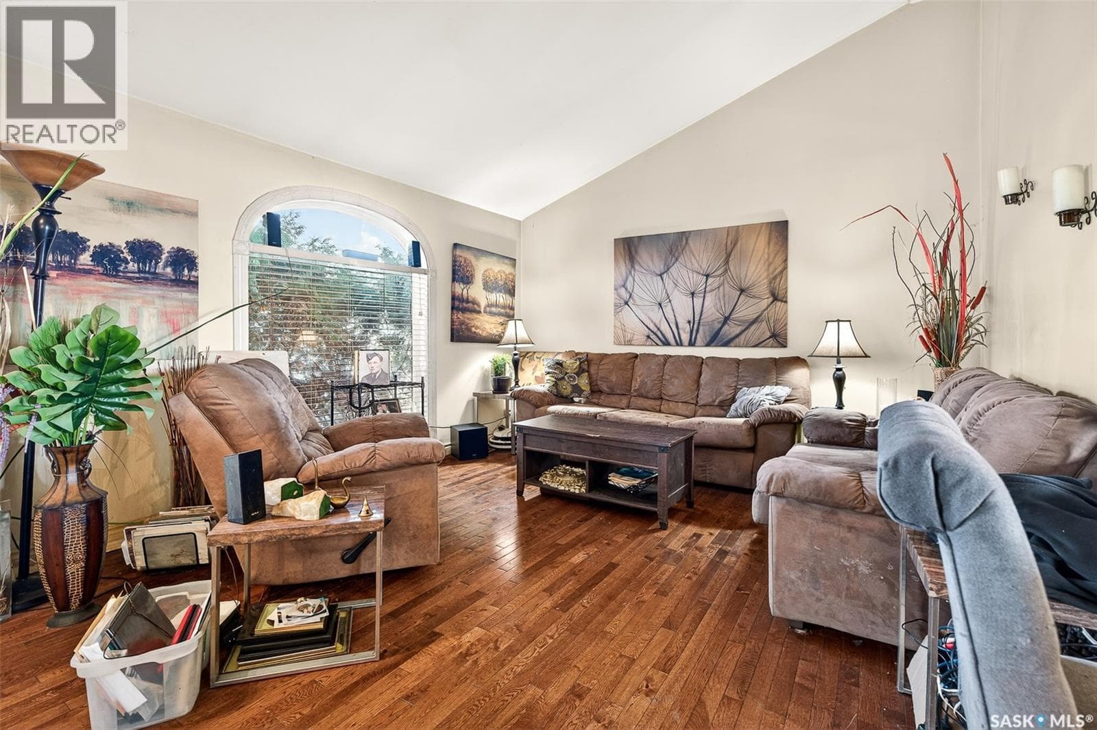 1317 Hochelaga STREET W photo 4
