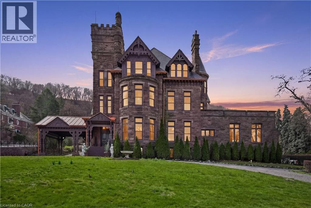 11 bed 8 bath single family at 26 RAVENSCLIFFE Avenue — $6,900,000