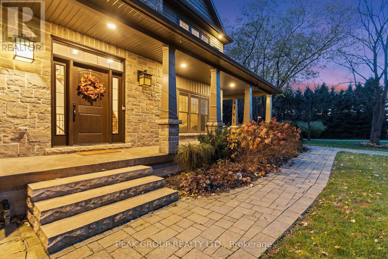 662 FOSS ROAD photo 5