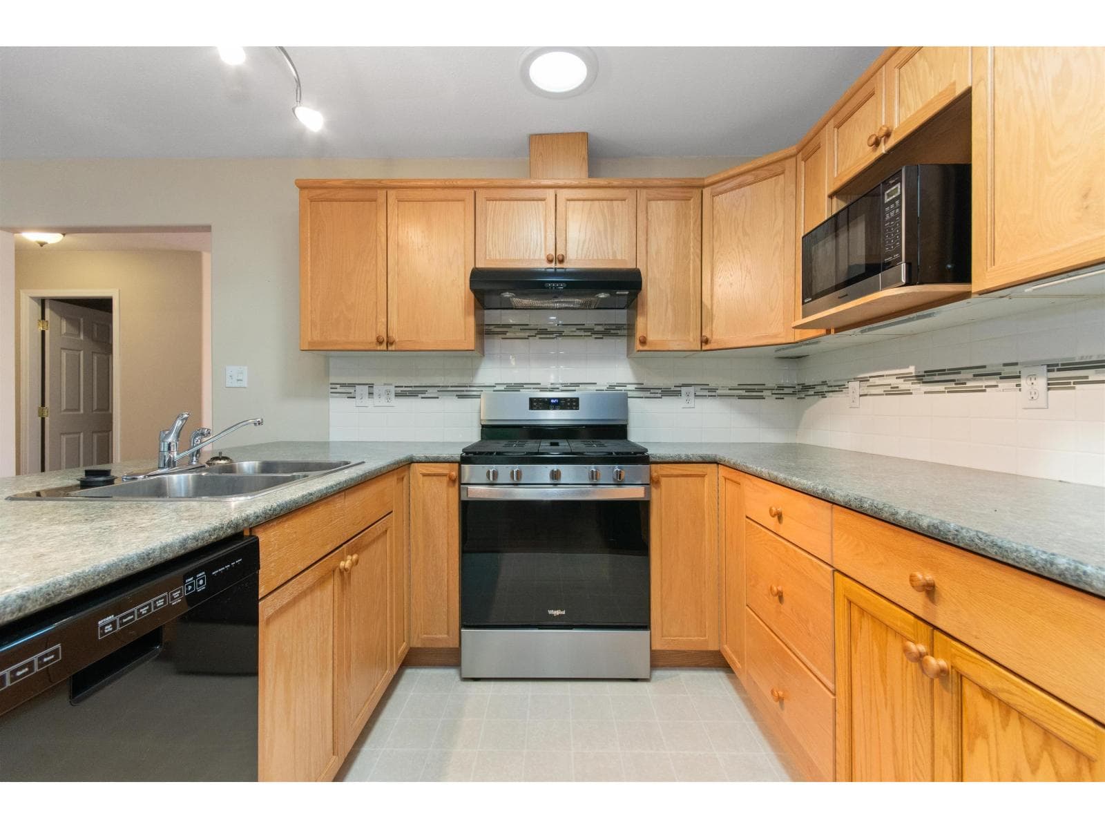 30 7292 ELM ROAD, Agassiz photo 4