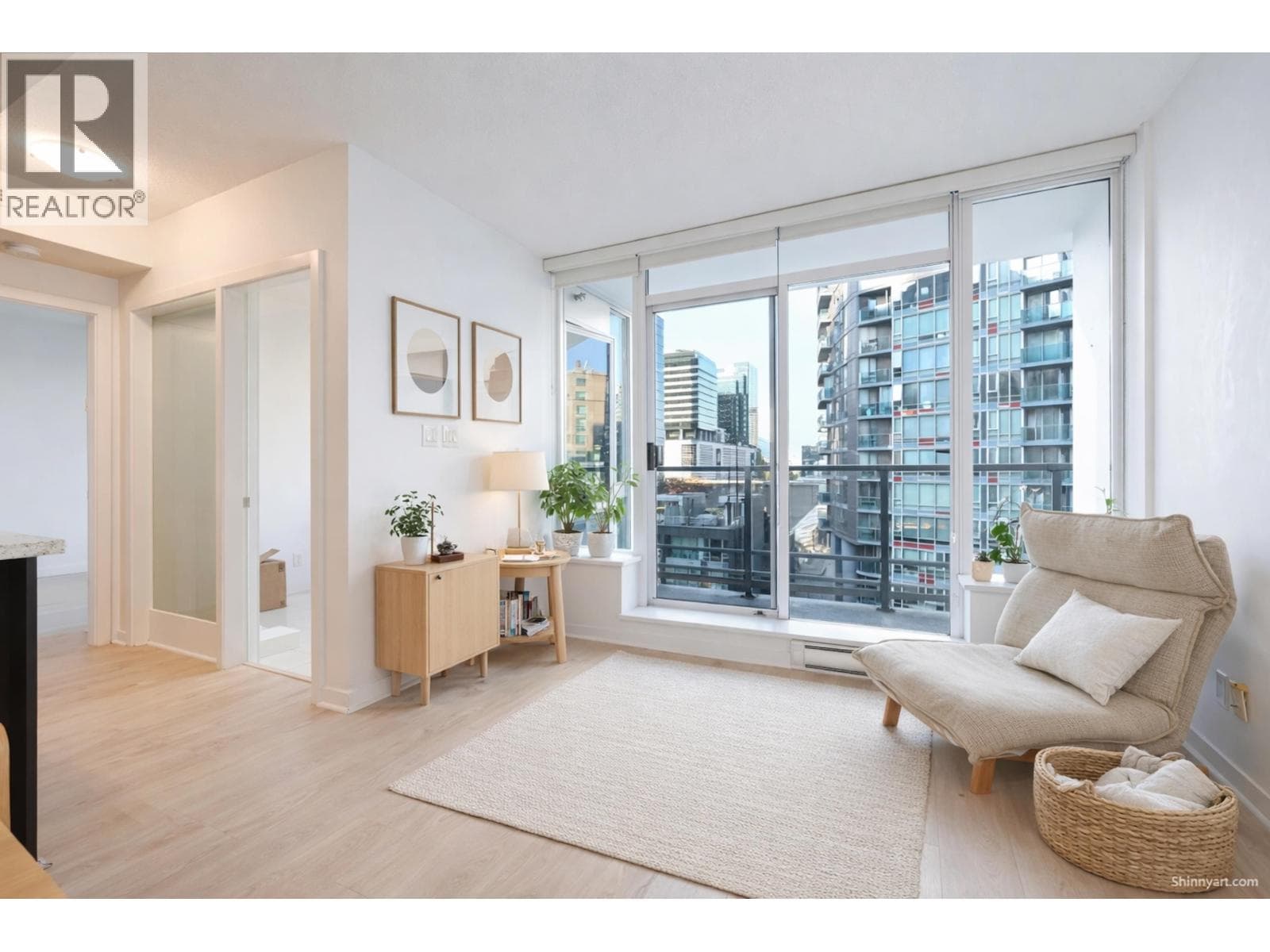 2 bed 2 bath single family at 802 821 CAMBIE STREET — $949,000