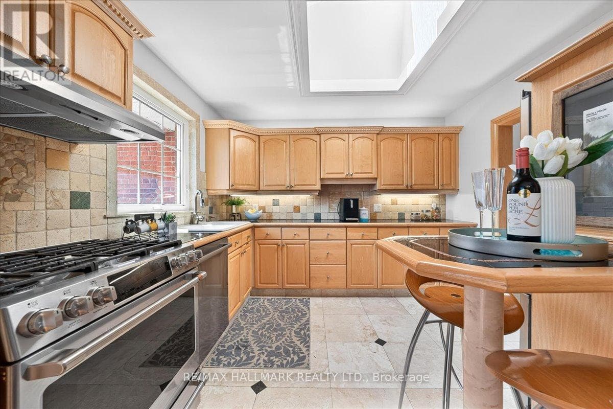 25 FENLEY DRIVE photo 5