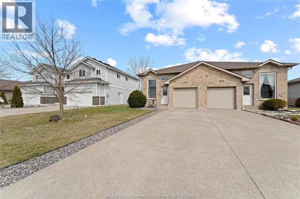 422 ROSEWOOD DRIVE photo 4