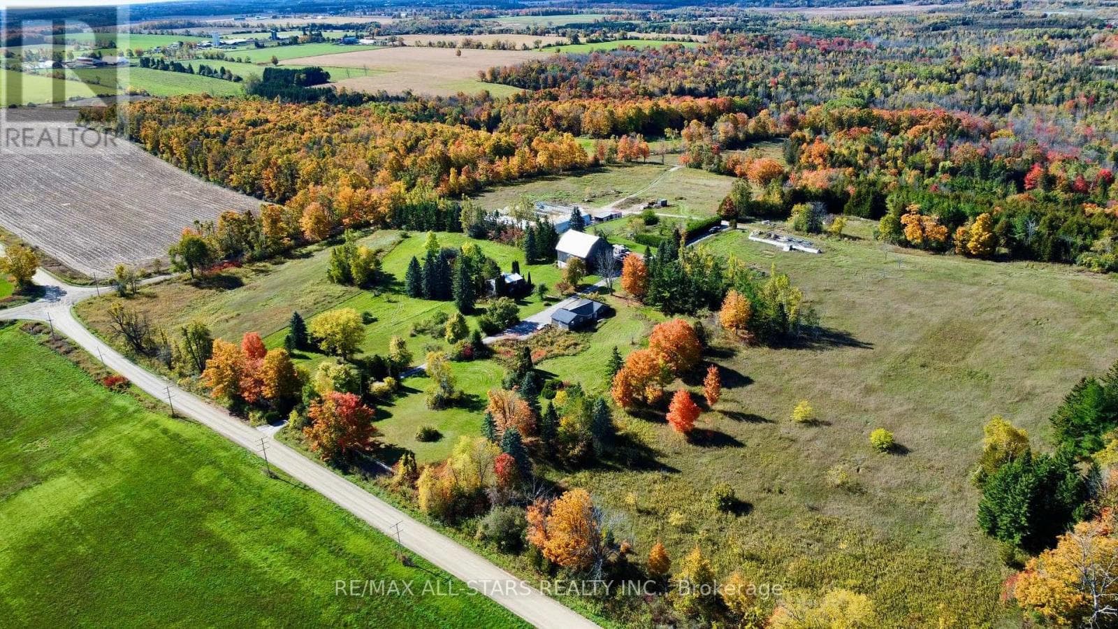 1 bed 1 bath single family at 14200 SIDEROAD 18 — $1,750,000