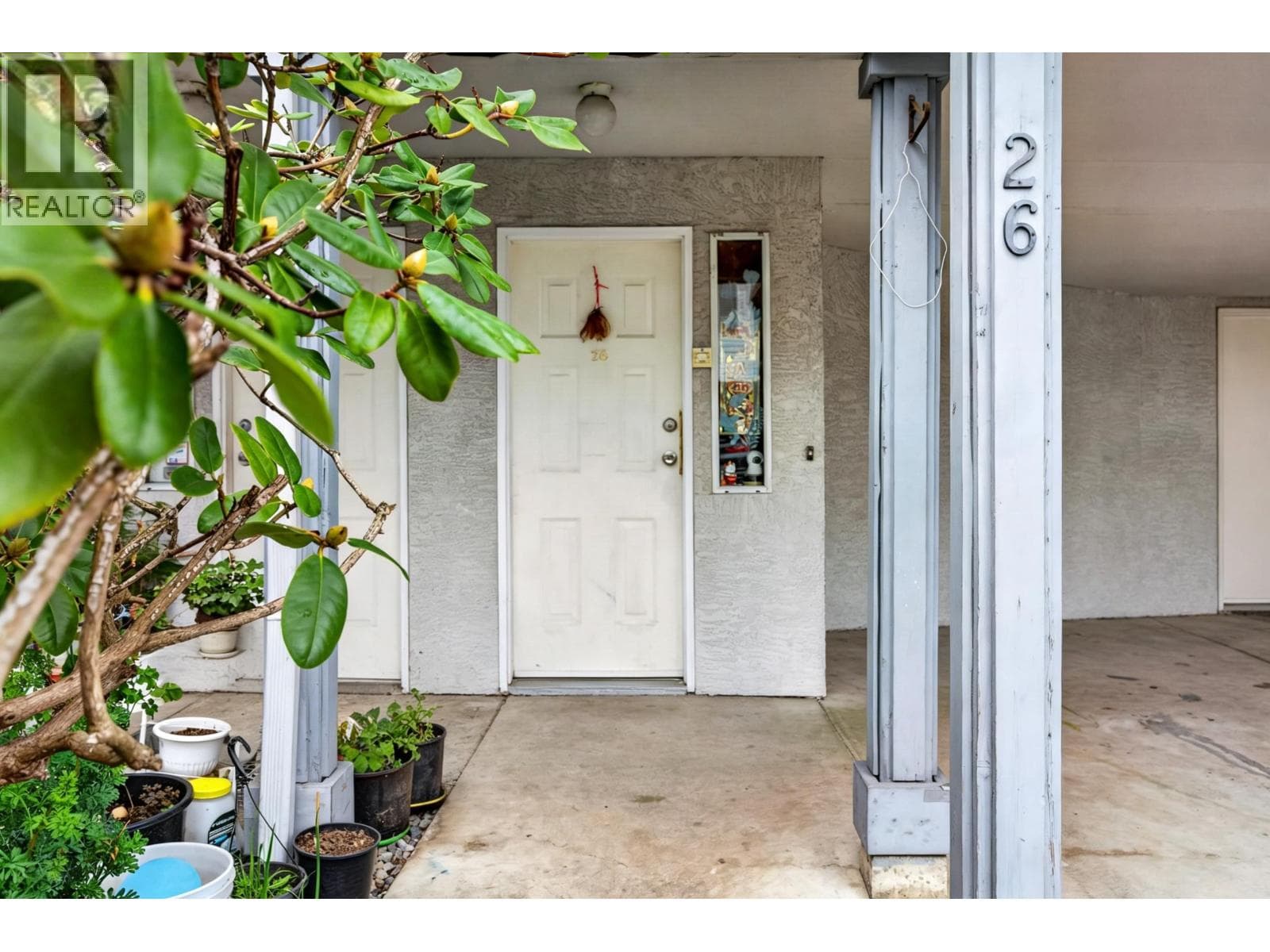26 3111 BECKMAN PLACE photo 2