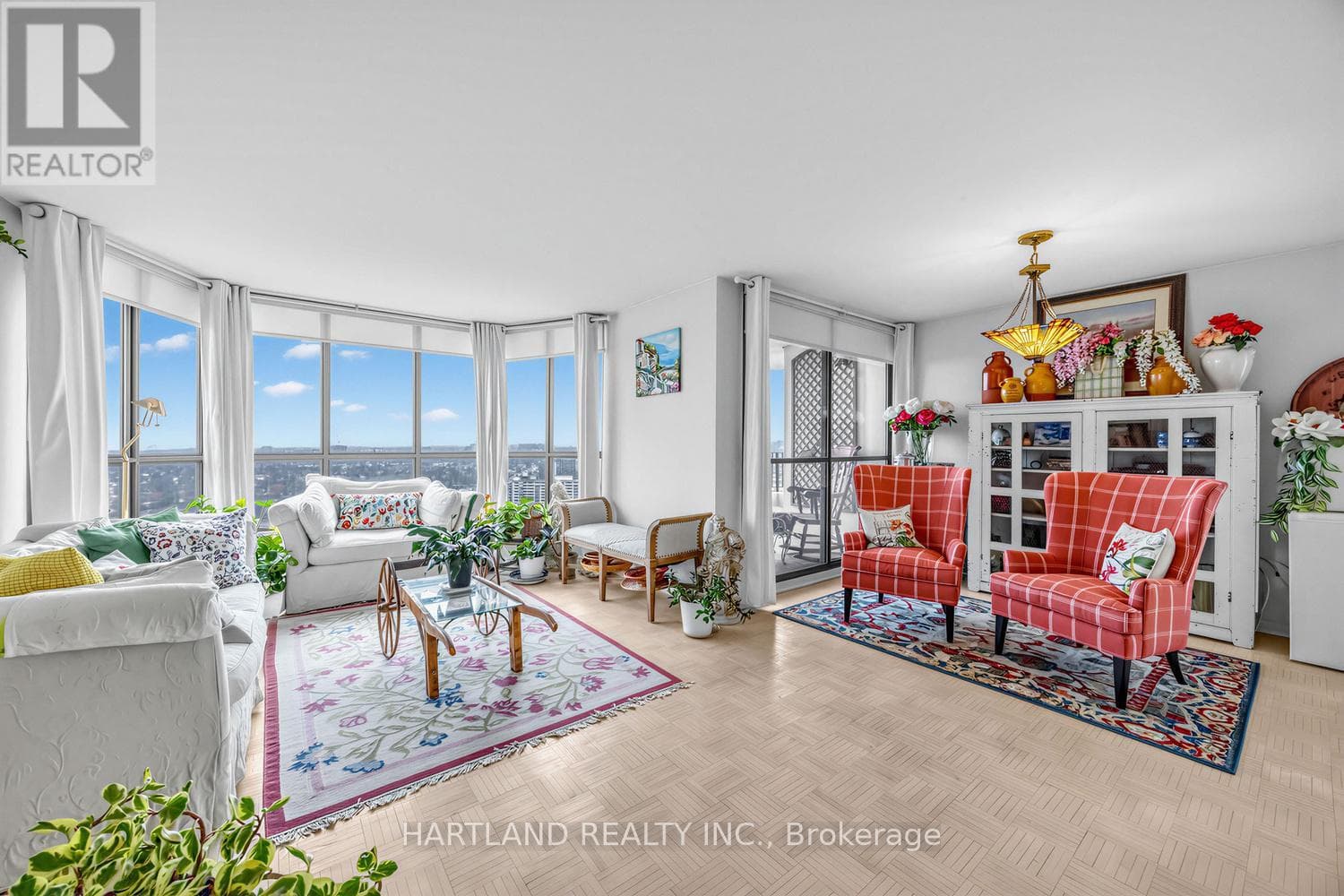 2409 - 1333 BLOOR STREET photo 4