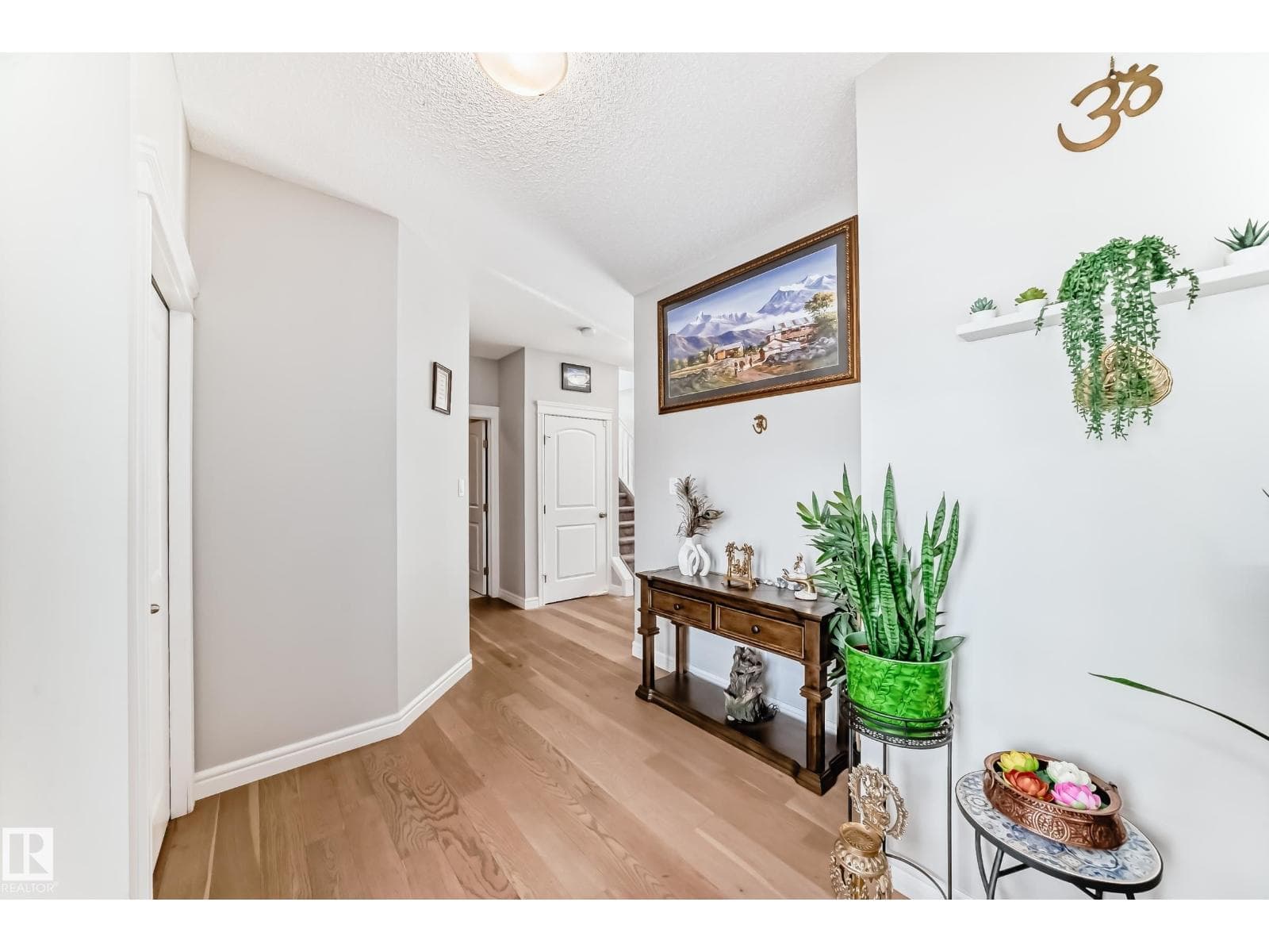 22407 99 AV NW photo 5