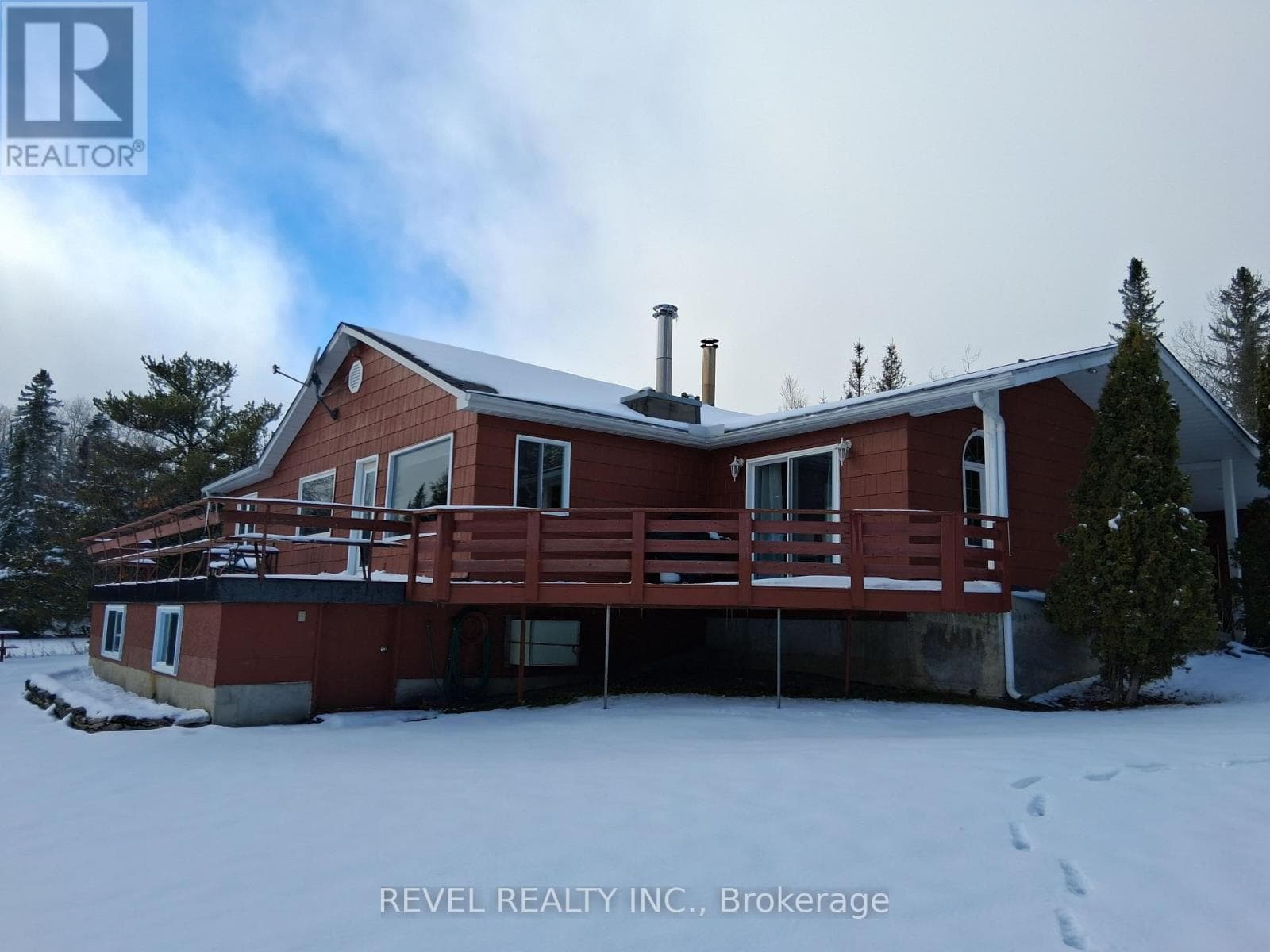 4 bed 2 bath single family at 614 SHUNSBY ROAD — $499,000