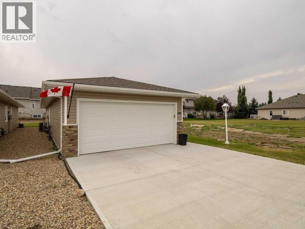318 Whispering Way photo 2