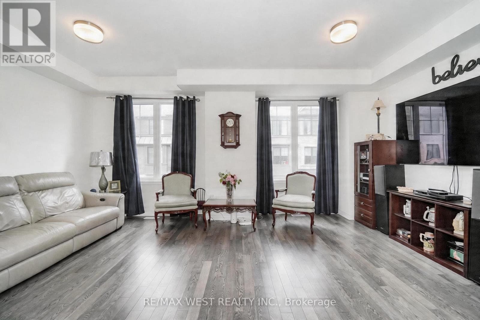 7 FOLCROFT STREET W photo 2