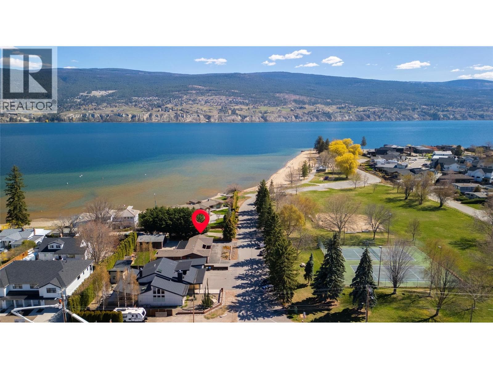 3 bed 2 bath single family at 916 POWELL BEACH Road — $1,659,000
