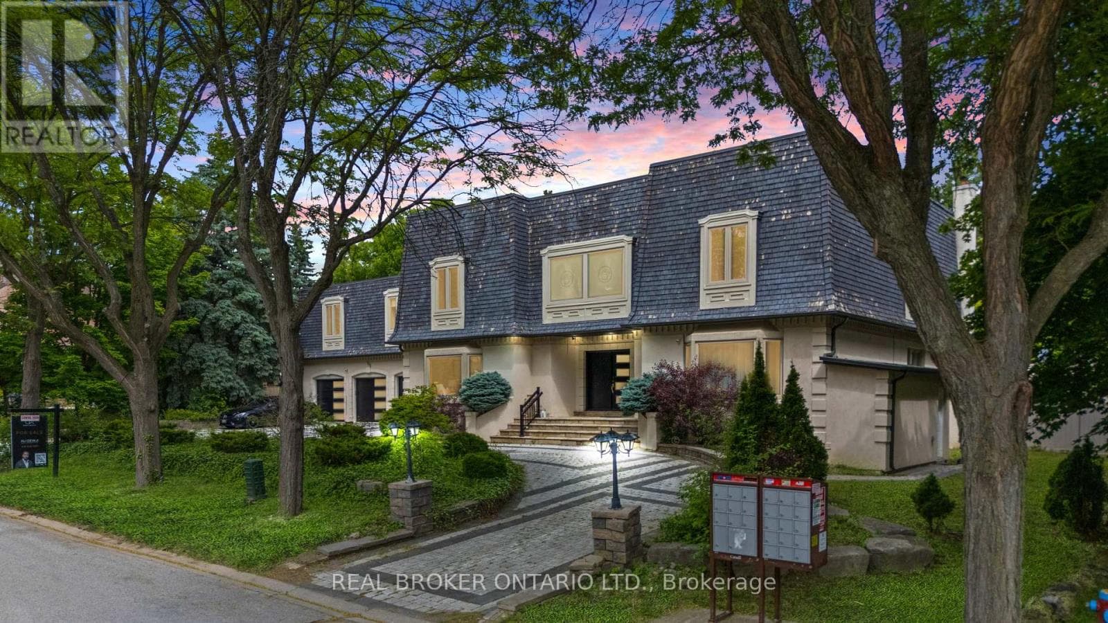 6 bed 7 bath single family at 106 TEEFY AVENUE — $3,999,999