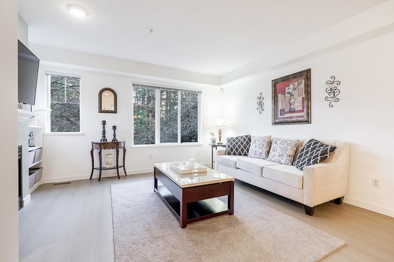 53 20176 68 AVENUE photo 2