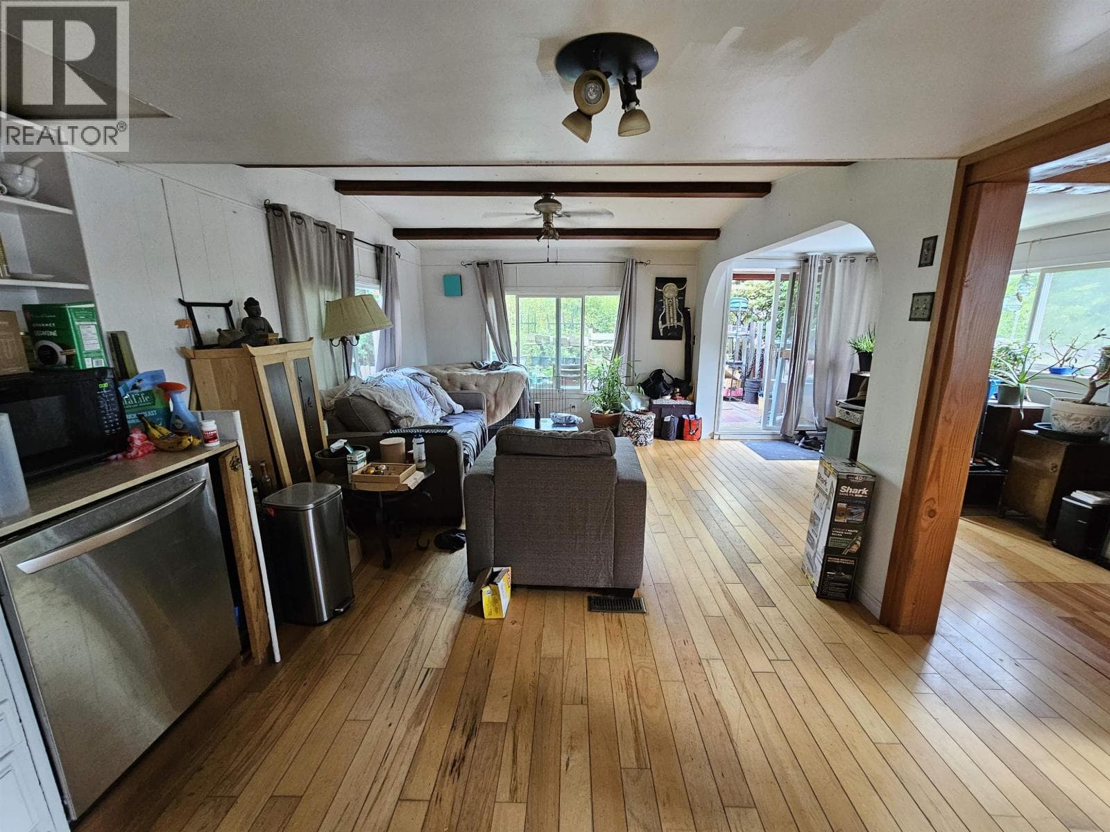 6 BRACKEN PARKWAY photo 2