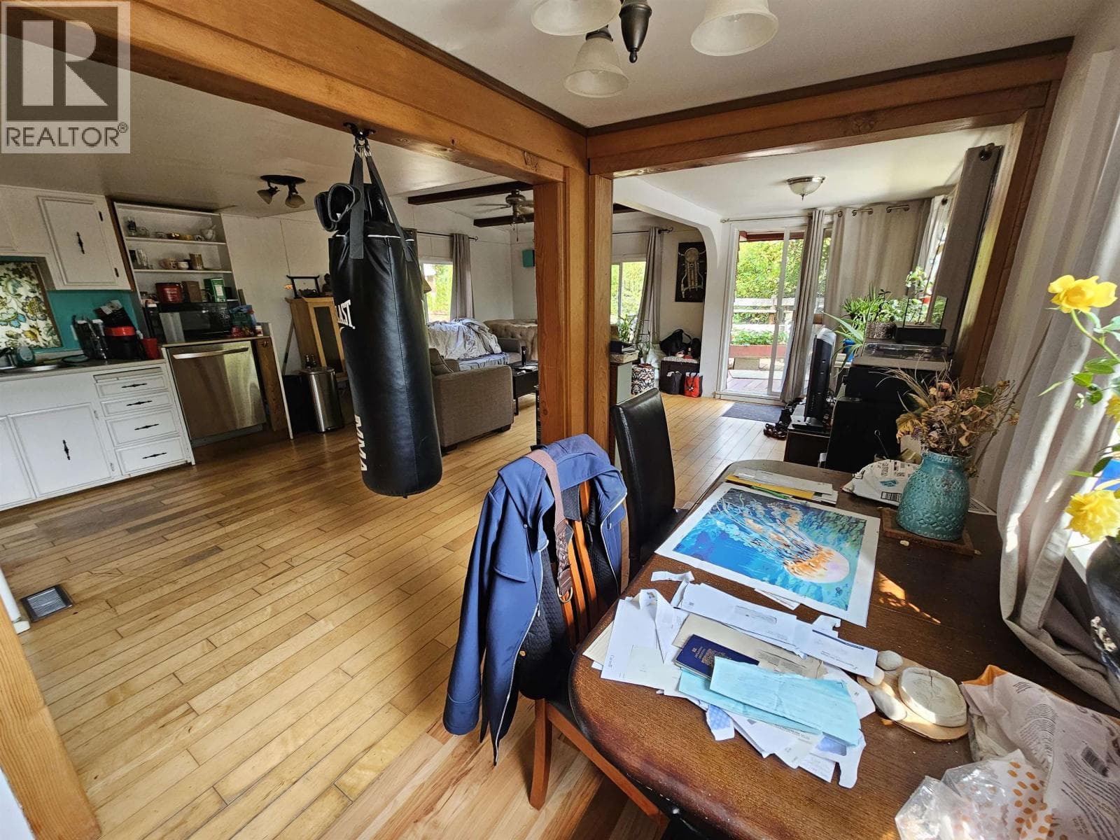 6 BRACKEN PARKWAY photo 5