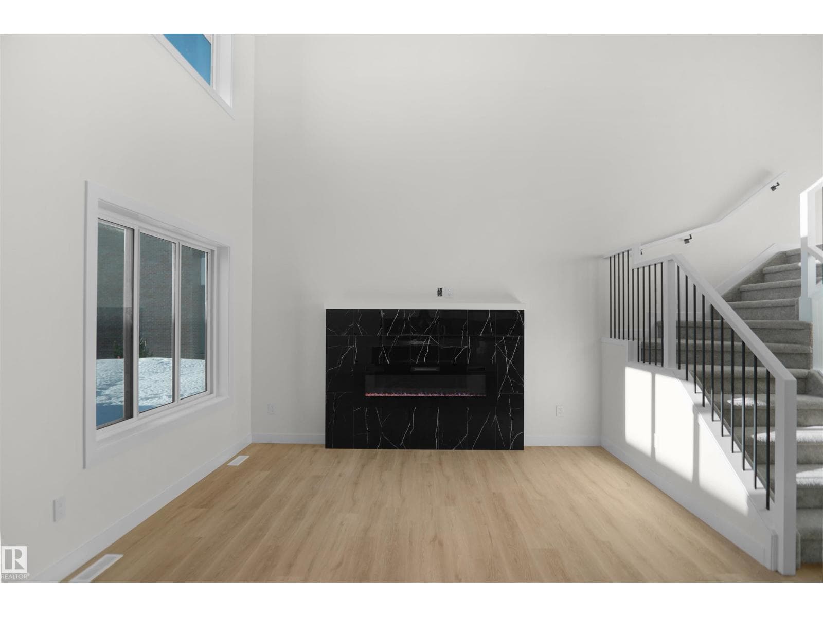 6807 169 AV NW photo 4