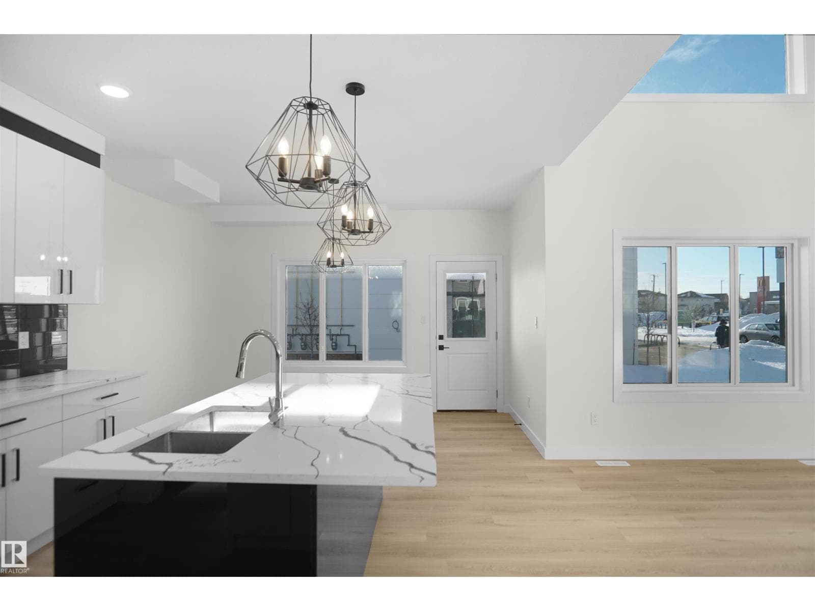 6807 169 AV NW photo 5