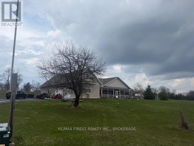 607 FRED BROWN ROAD photo 2