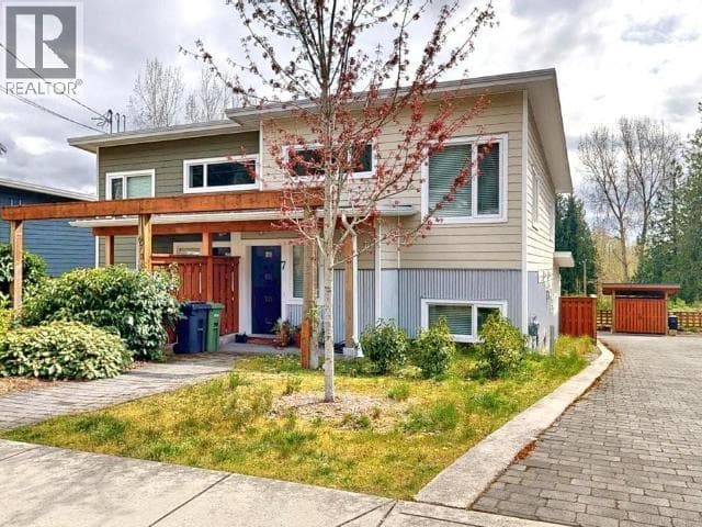 7-6730 CRANBERRY STREET photo 2