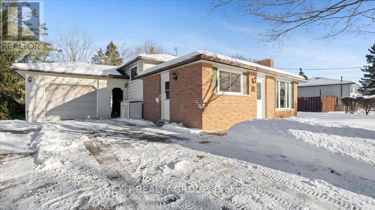 84 CHATTERTON VALLEY CRESCENT photo 2